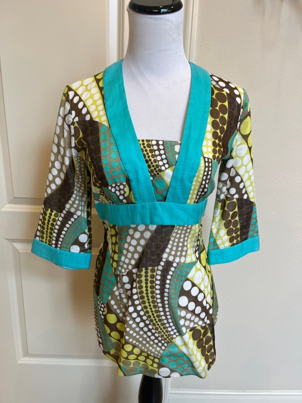 Milly side zip abstract top
